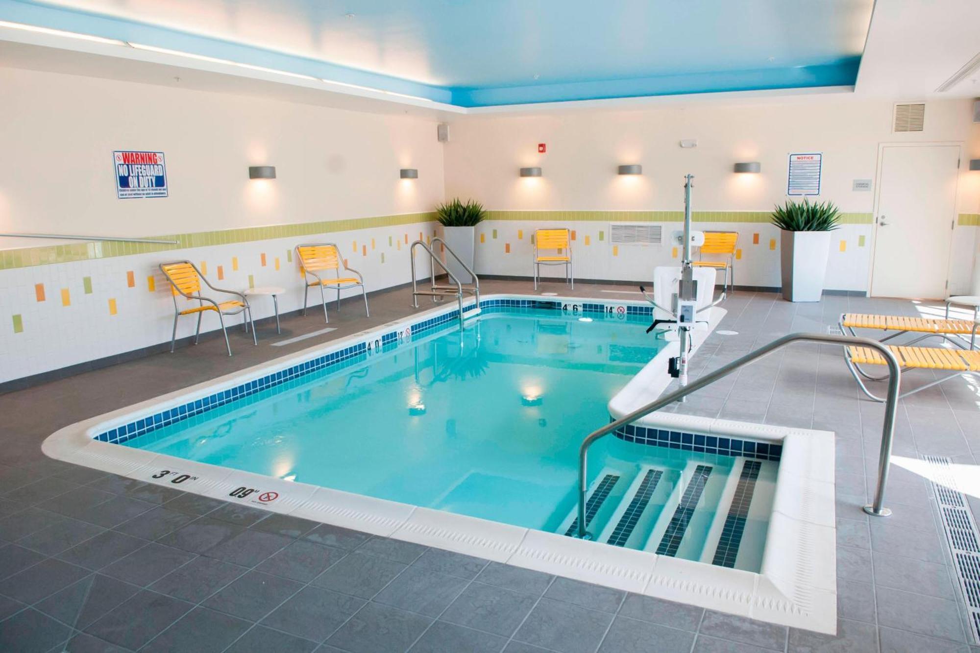 Fairfield Inn & Suites By Marriott Springfield Northampton/Amherst Exteriér fotografie